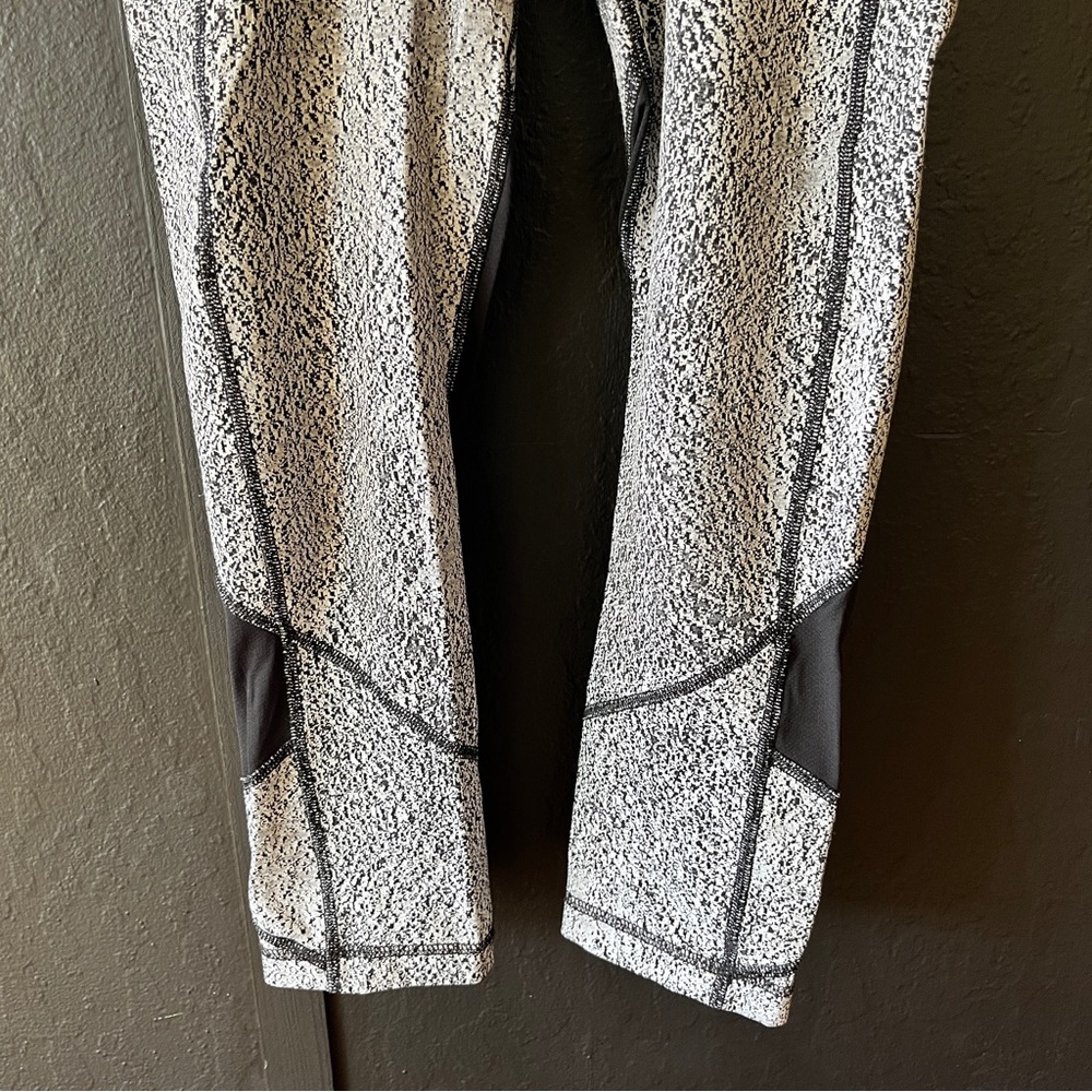 Lululemon Pace Rival Crop - Picture 8 of 15